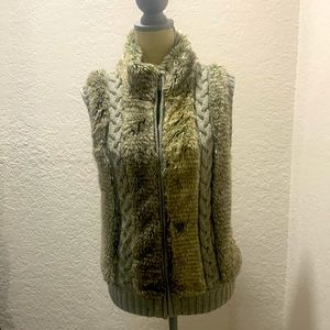FUDA FAUX FUR VEST (S) SWEATER BACKING